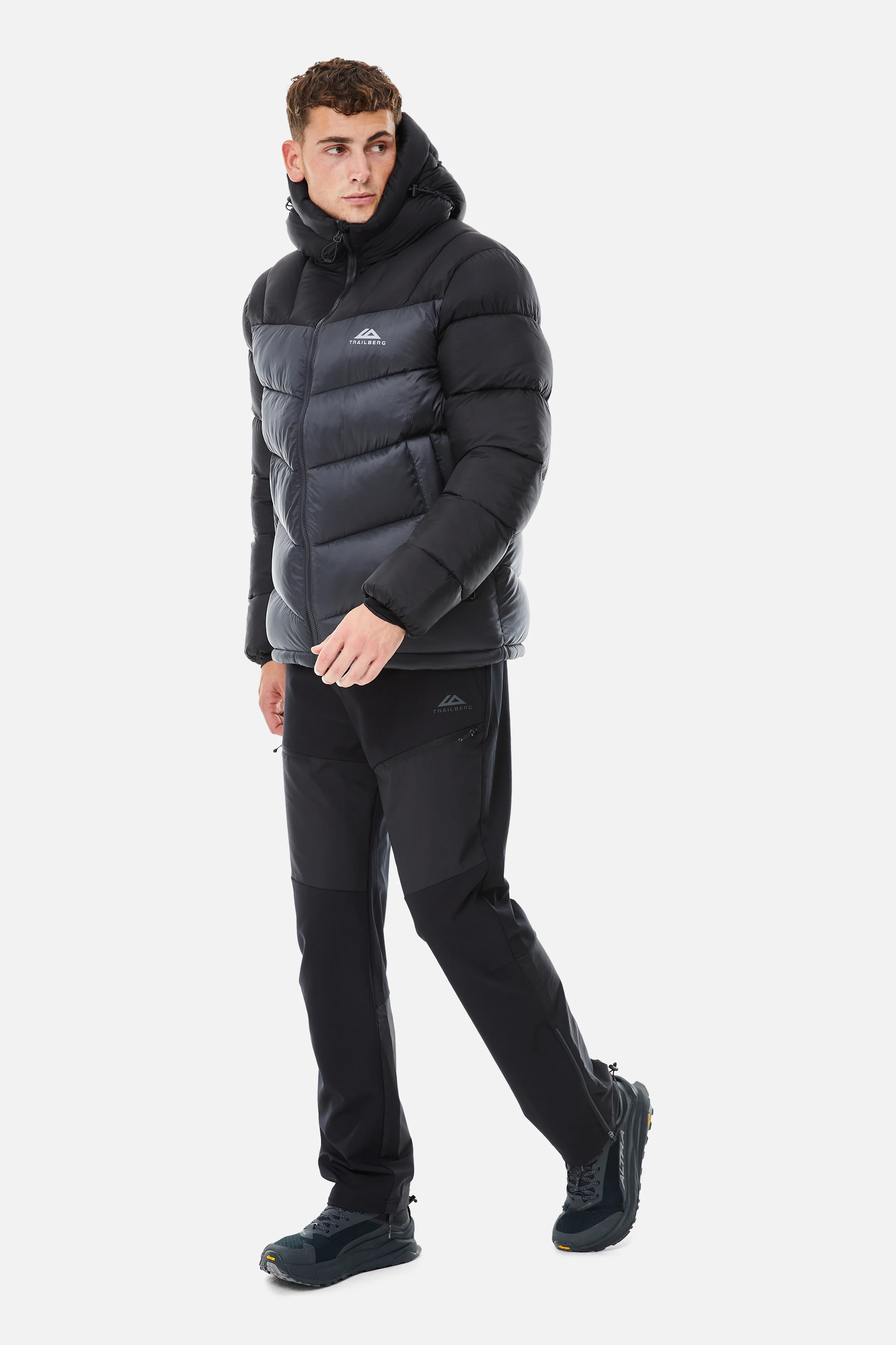 Alpina Insulated Jacket - Black/Volcano Grey - Image 4
