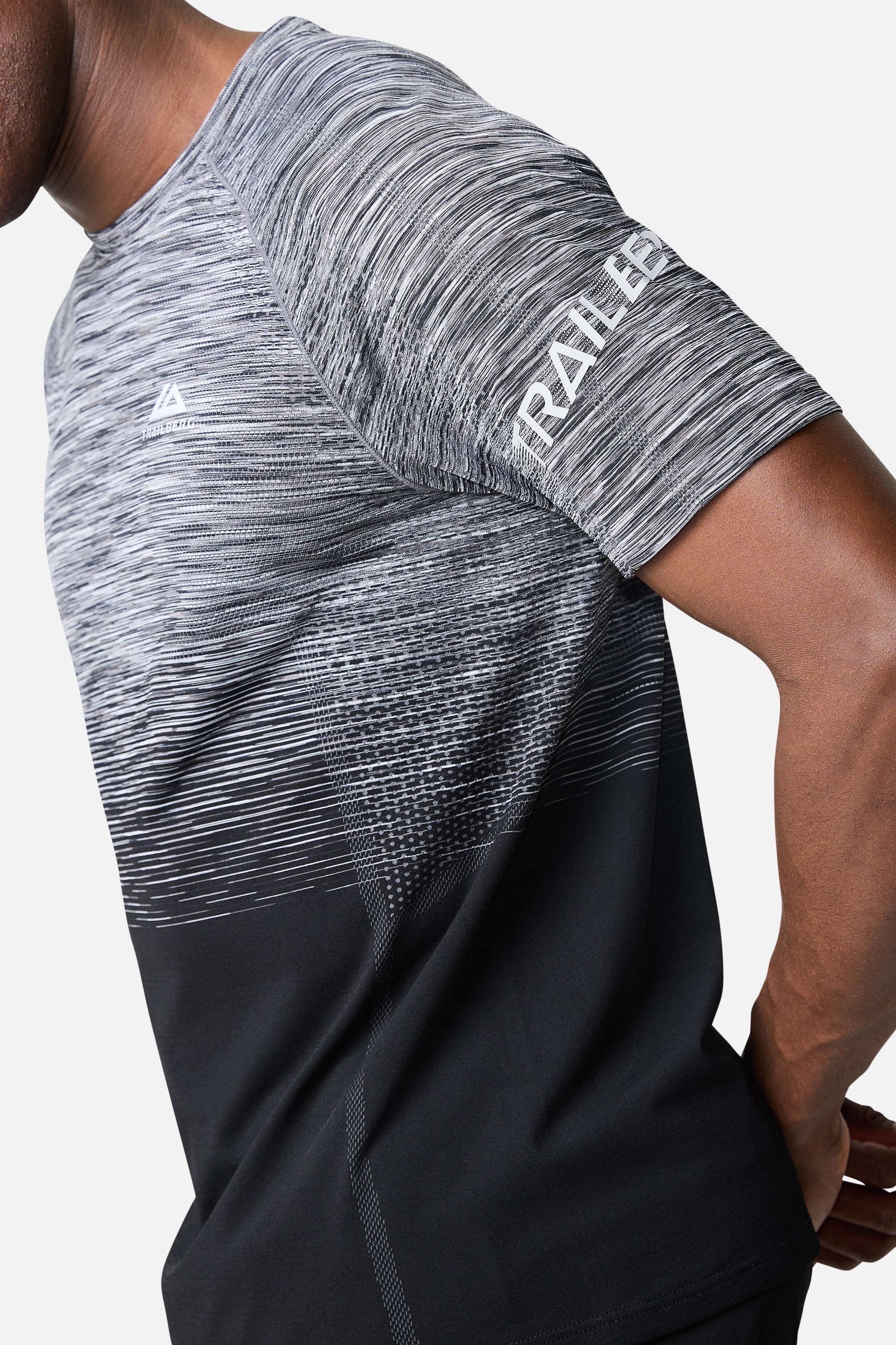 Arc Seamless Essentials 2.0 Twinset - Black/Moon Grey - Image 5