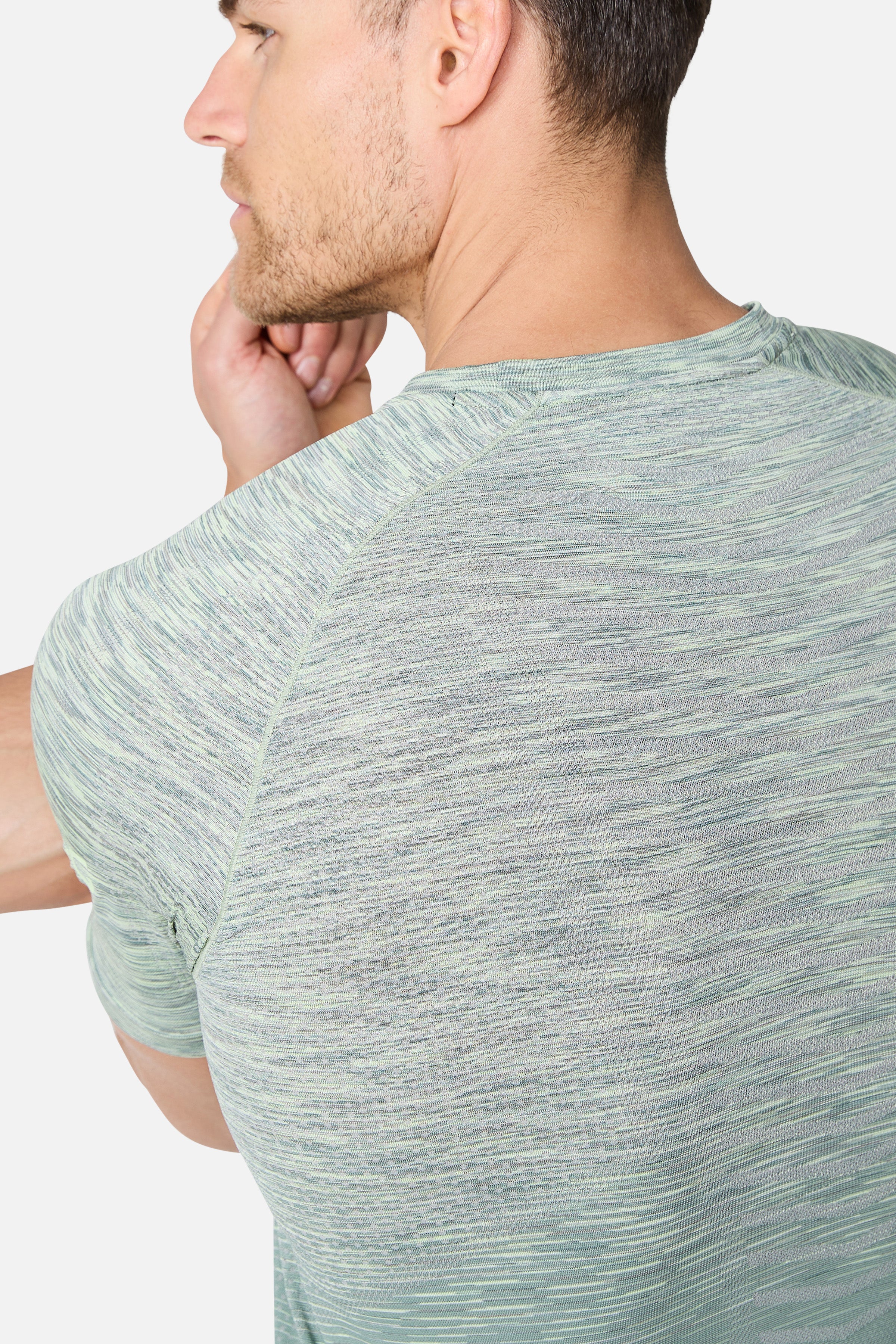Arc Seamless Essentials 2.0 Twinset - Willow Green - Image 8
