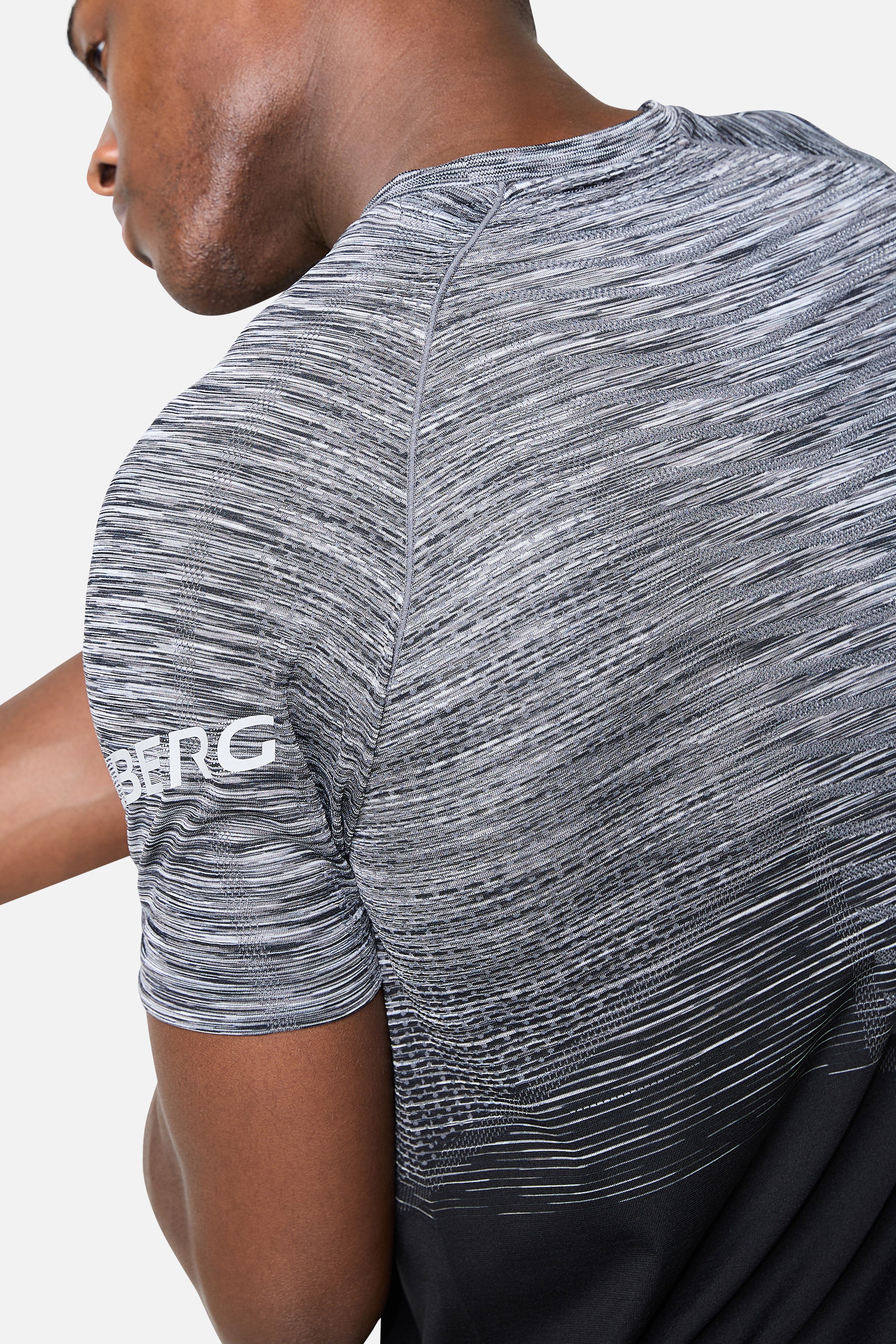 Arc Seamless Tee - Black/Moon Grey/Urban Smoke/White - Image 4