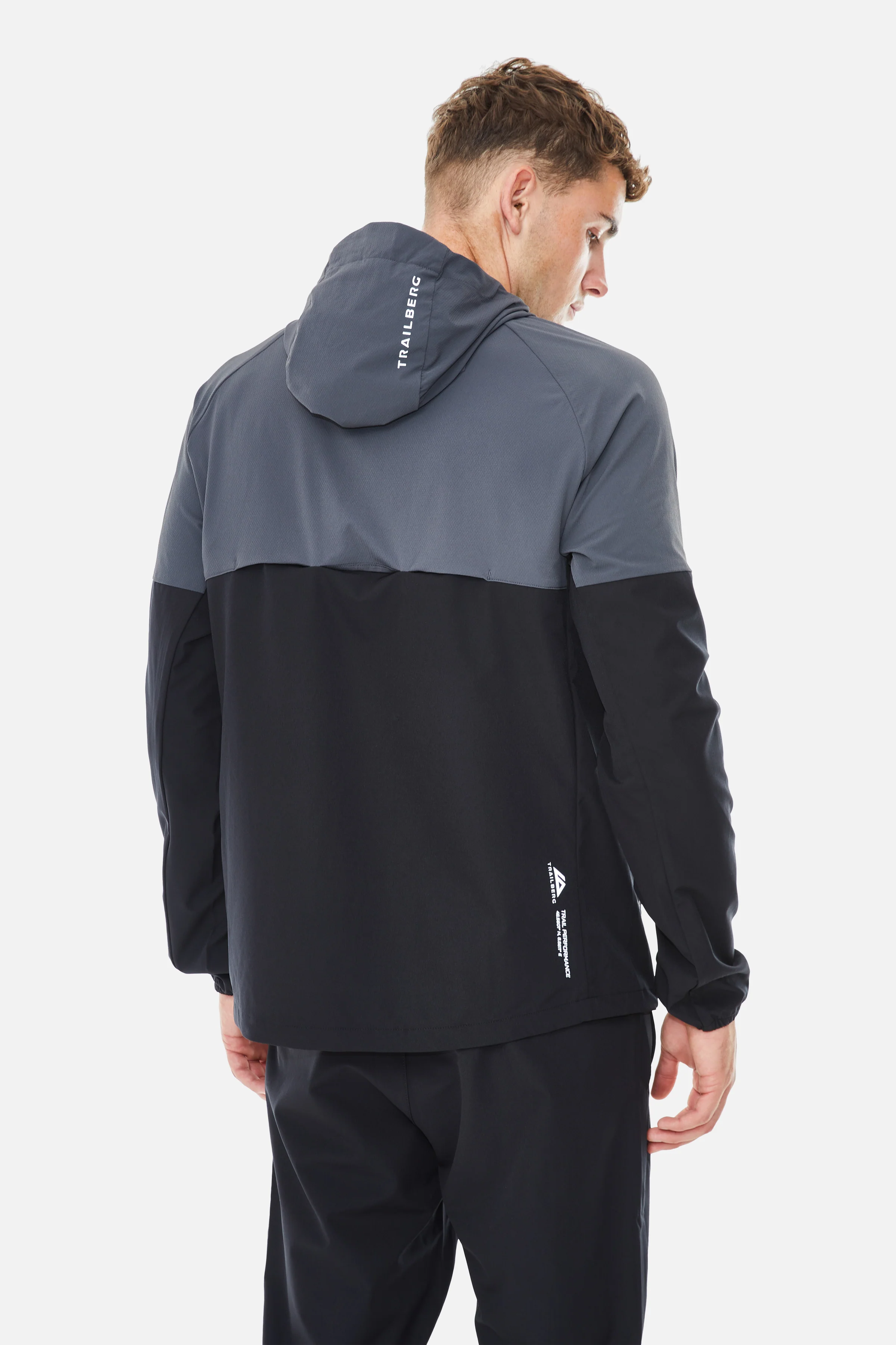 AW25 Cloud Hood - Black/Volcano Grey - Image 3