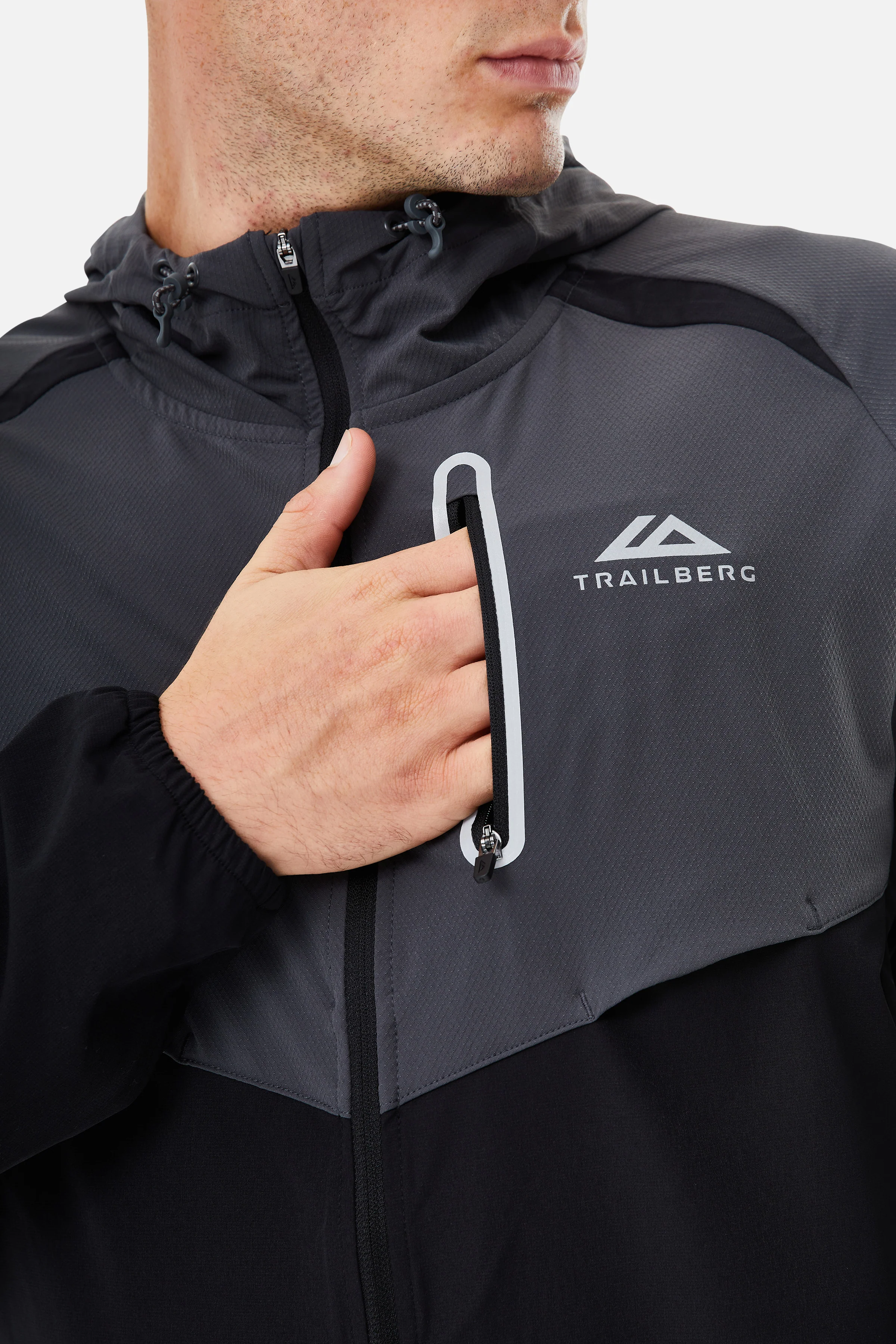 AW25 Cloud Hood - Black/Volcano Grey - Image 4