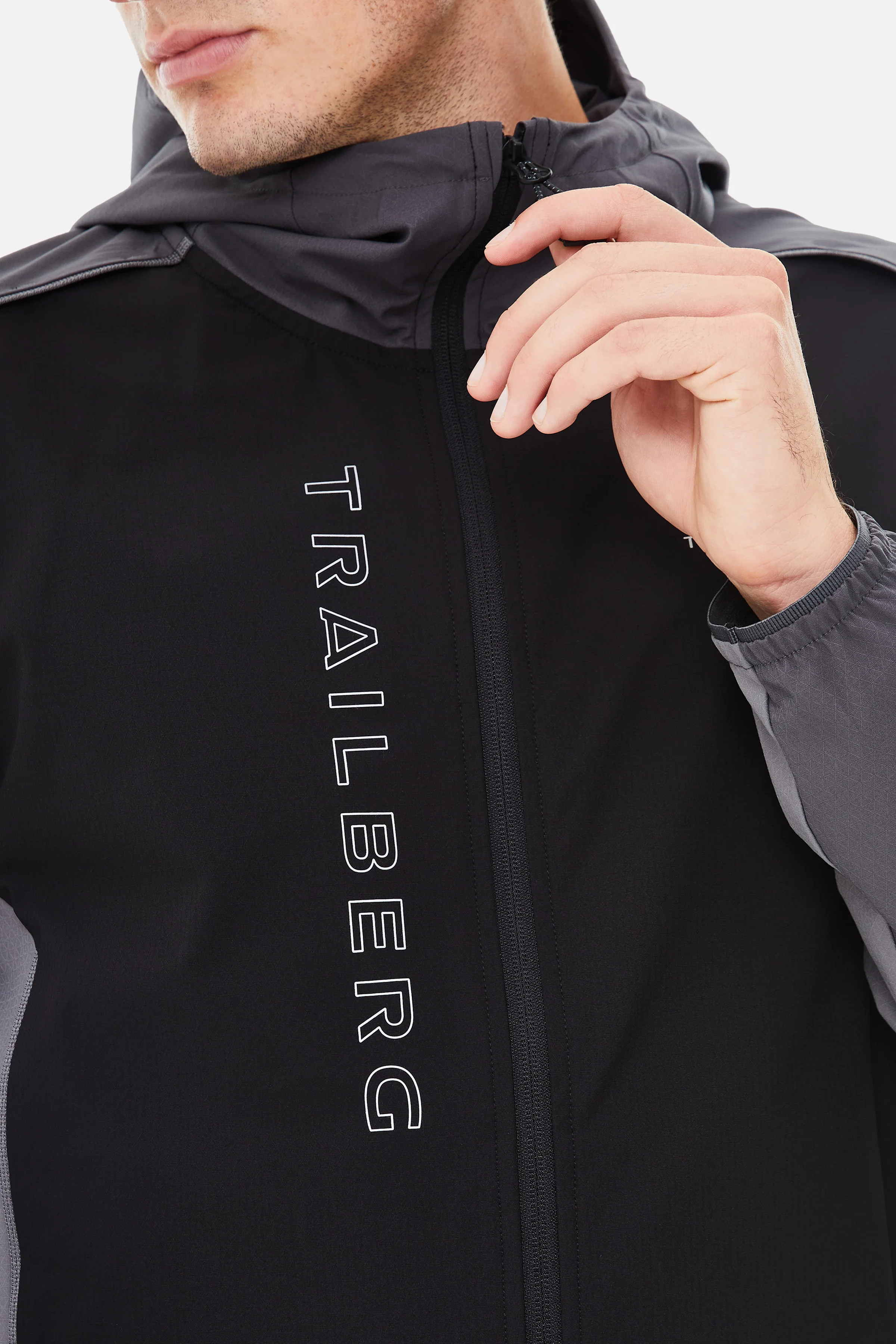 AW25 Triathlon Tracksuit - Black/Volcano Grey/Urban Smoke - Image 4