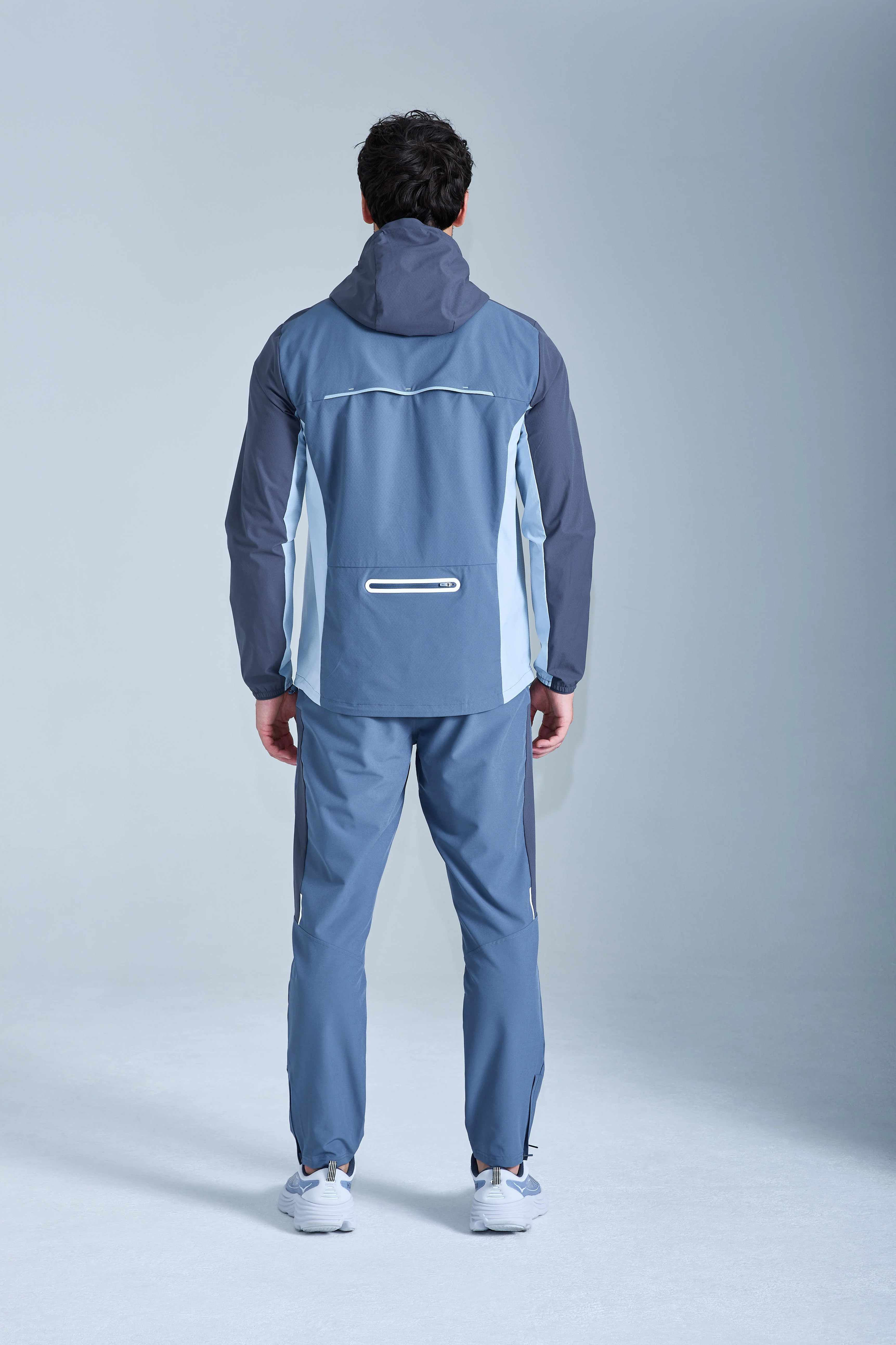 AW25 Triathlon Windbreaker - Breeze/Eclipse Blue/Blue Frost - Image 3