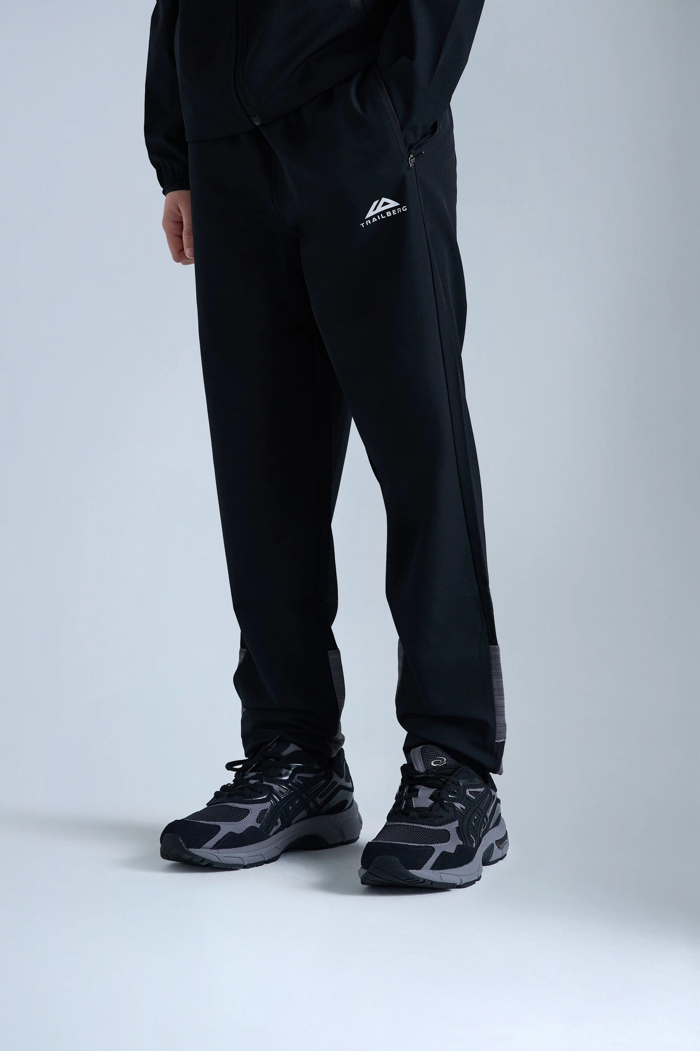 Boys Cloud 2.0 Woven Pant - Black/Urban Smoke