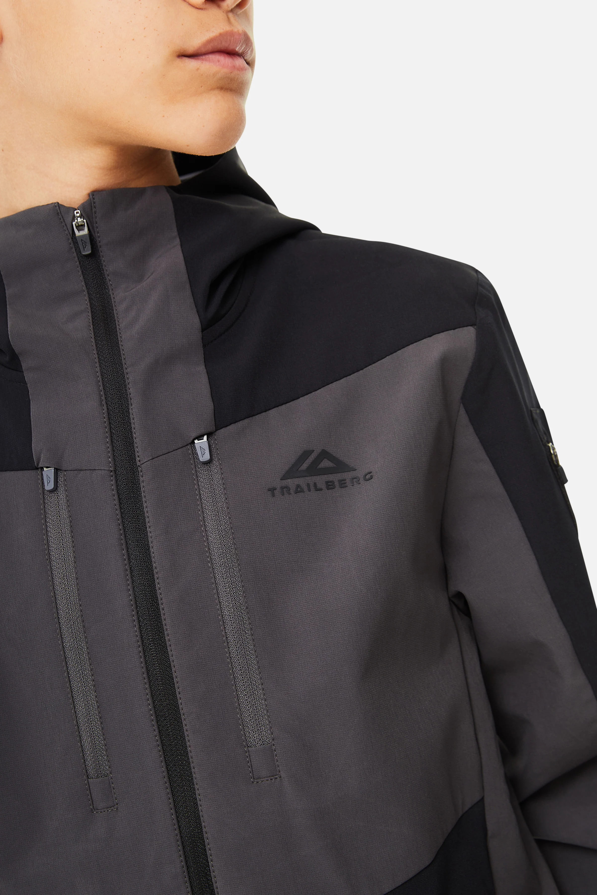Boys Elbrus Tracksuit - Black/Volcano Grey - Image 7
