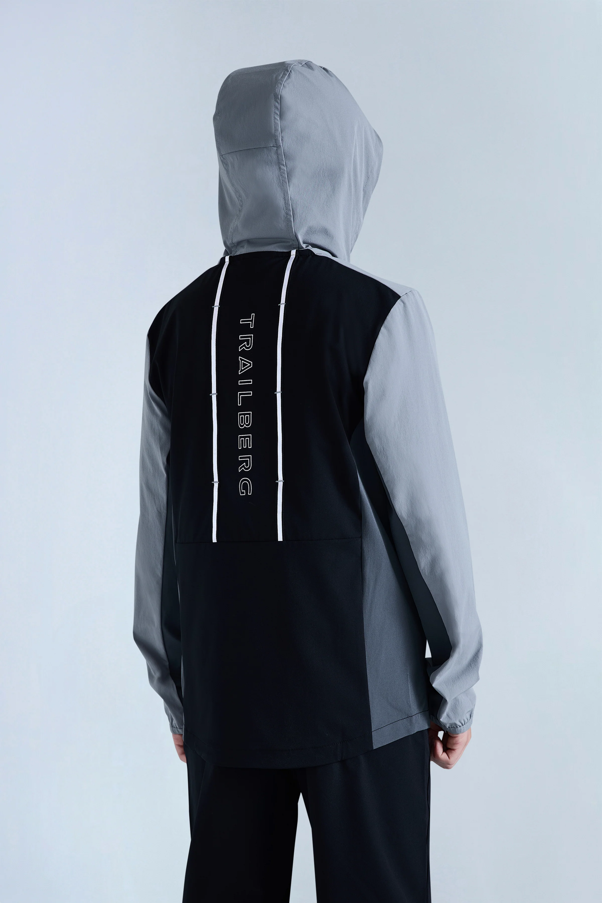 Boys Triathlon 2.0 Hood - Black/Moon Grey/Iron Grey - Image 4