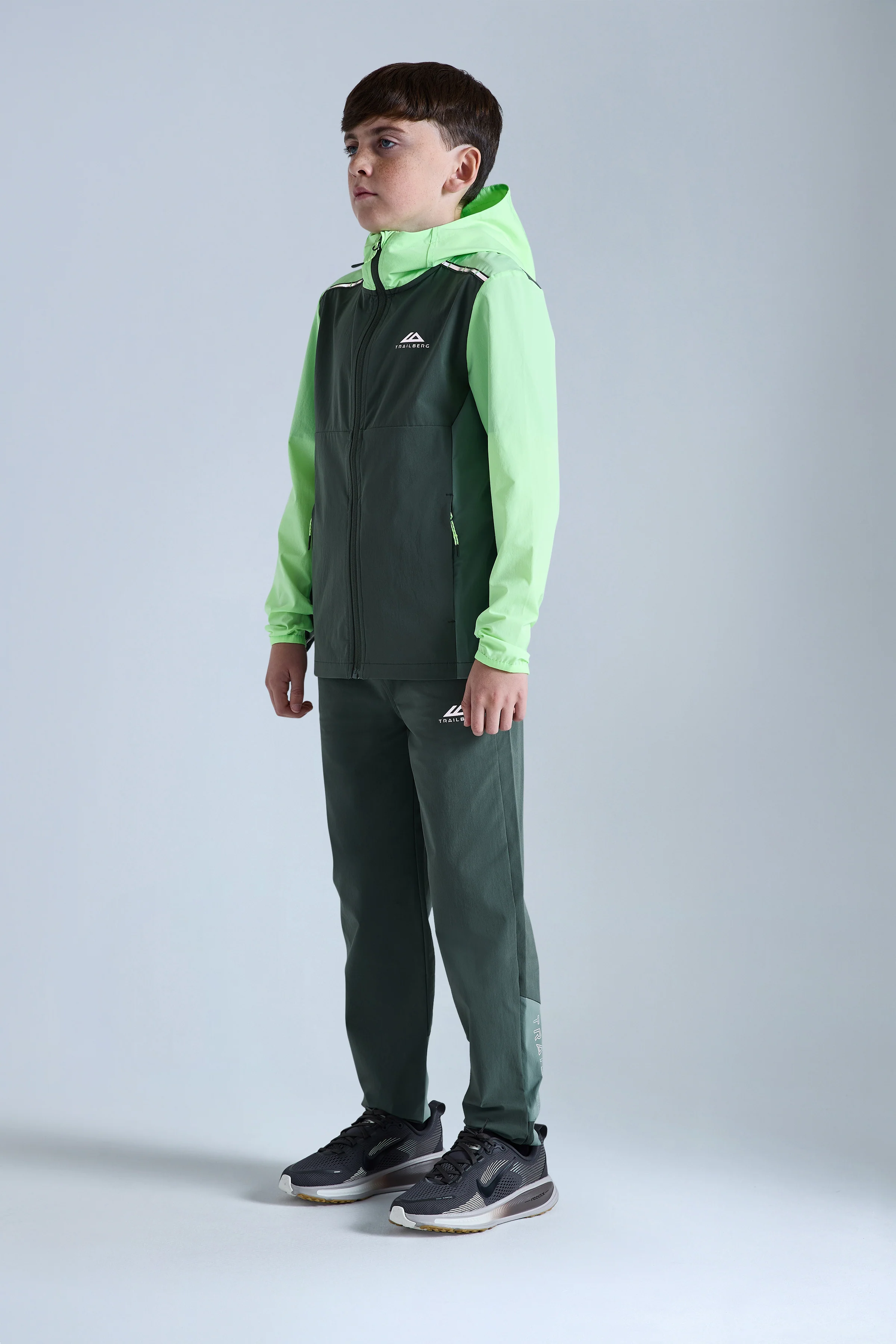 Boys Triathlon 2.0 Woven Pant - Dark Fern/Tidal Green - Image 4