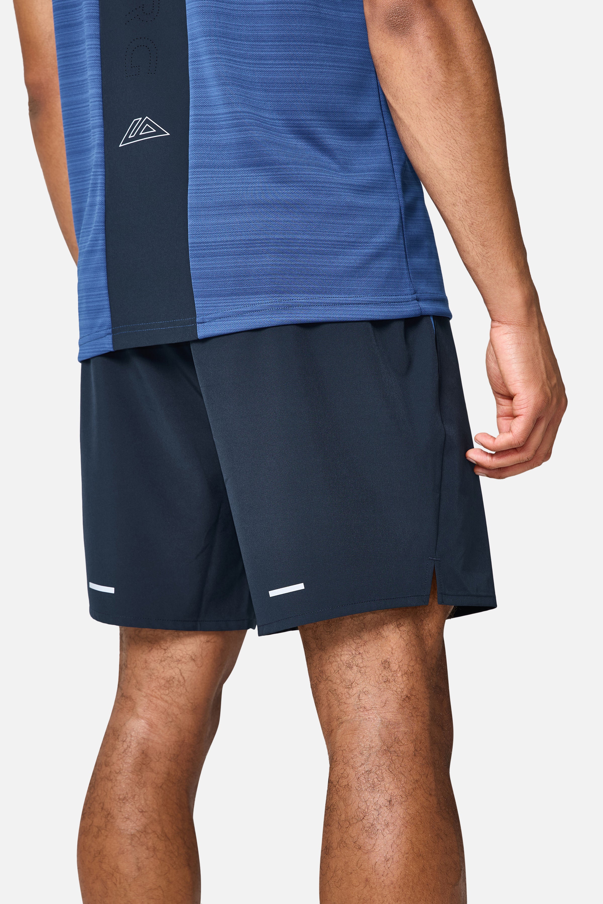 AW25 Cloud Short - Deep Ocean/Chroma Blue - Image 3