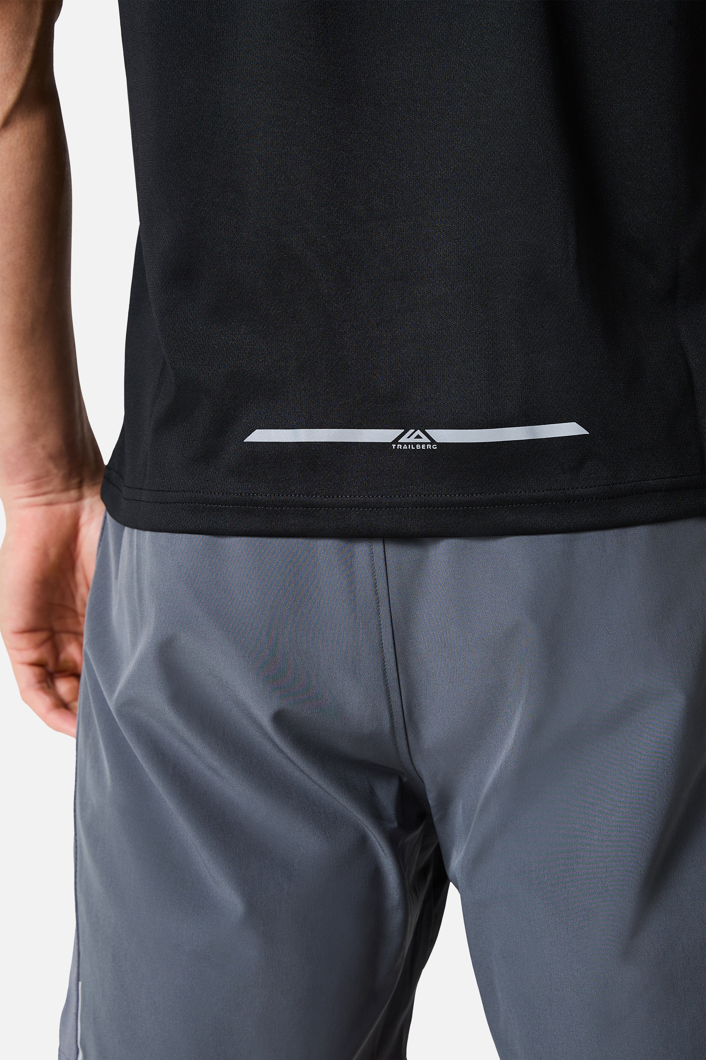 Endura Tee - Black - Image 4