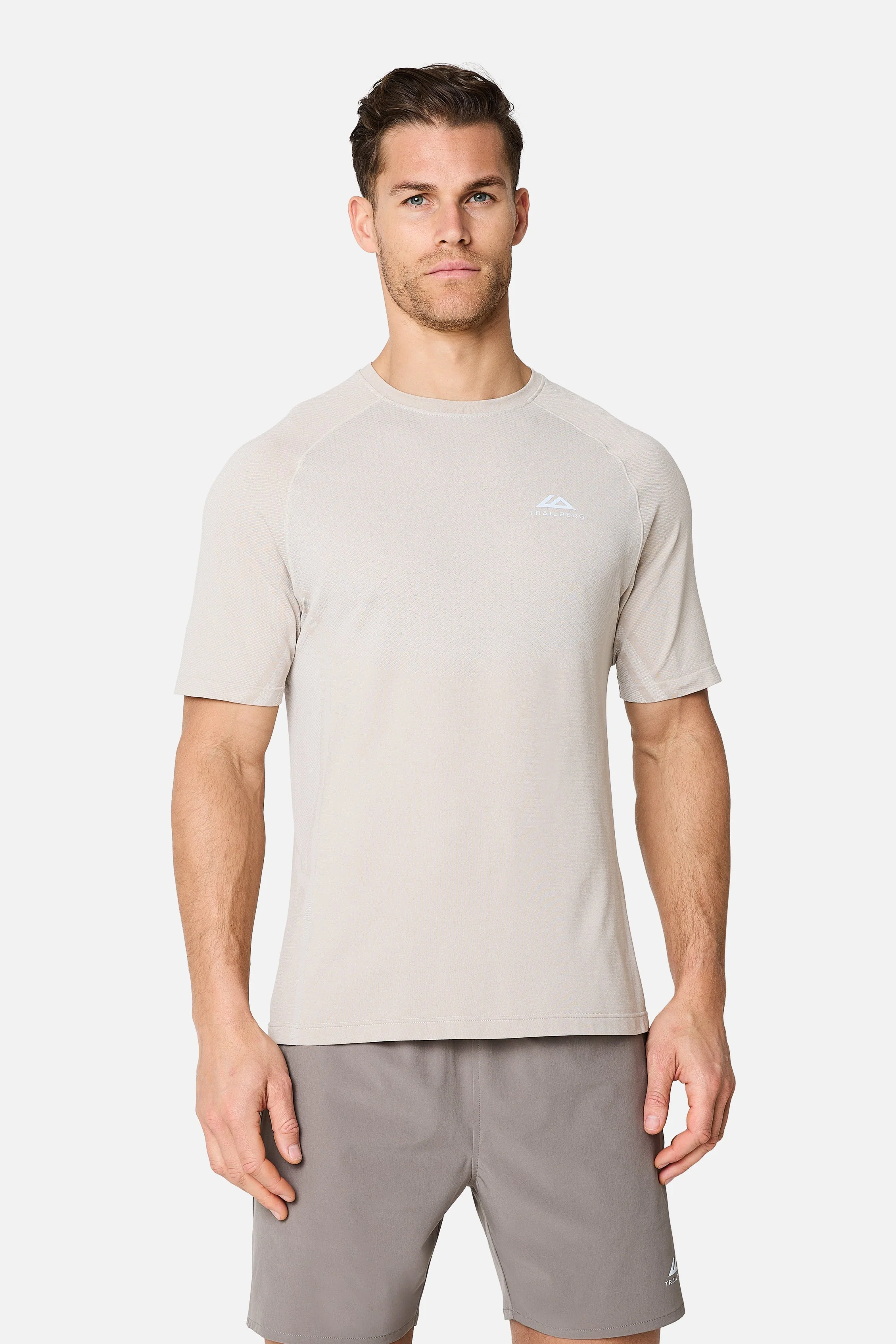Fusion Seamless Essentials Twinset - Pebblestone/Frosted Ridge