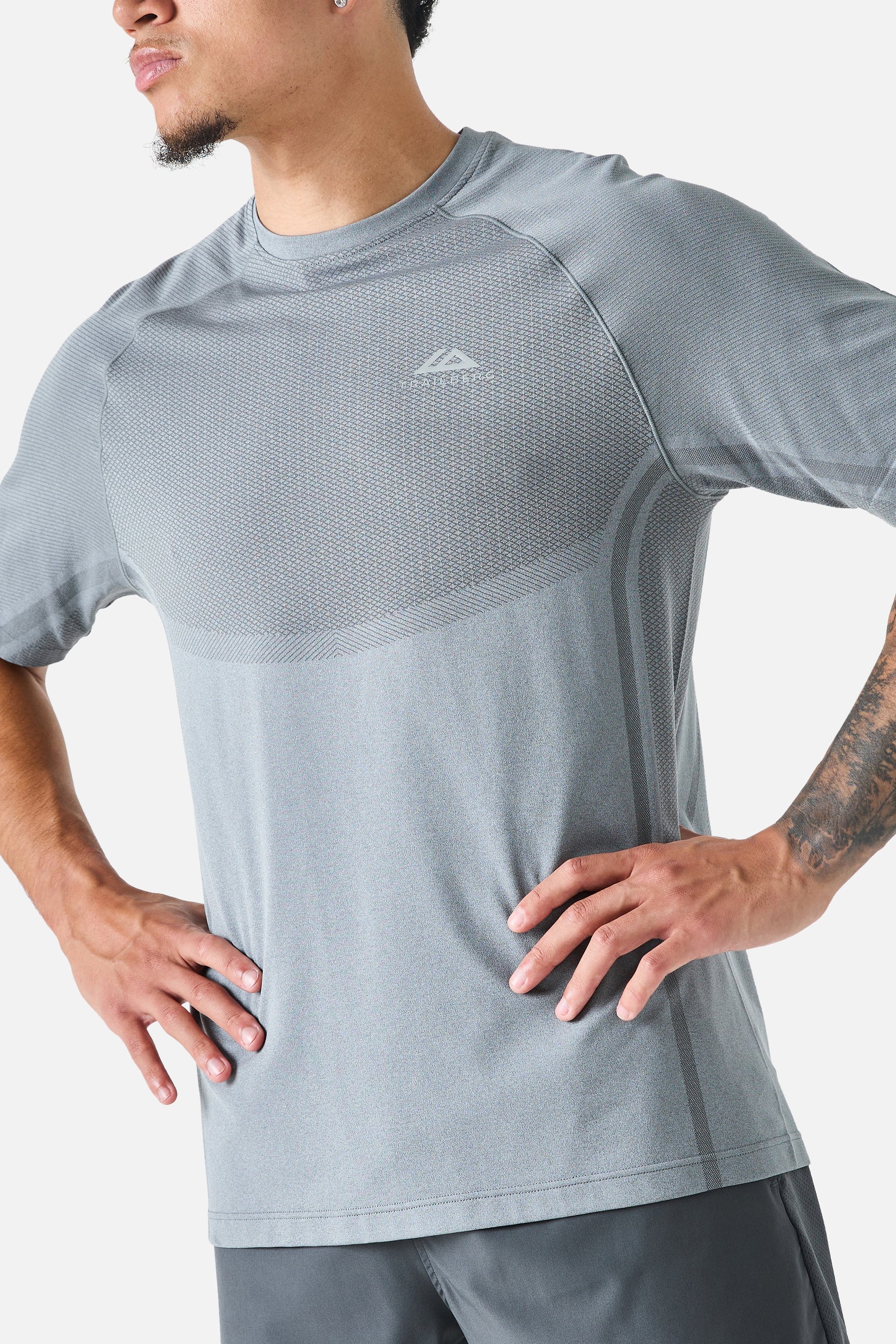 Fusion Seamless Tee - Lunar Grey/Graphite Grey