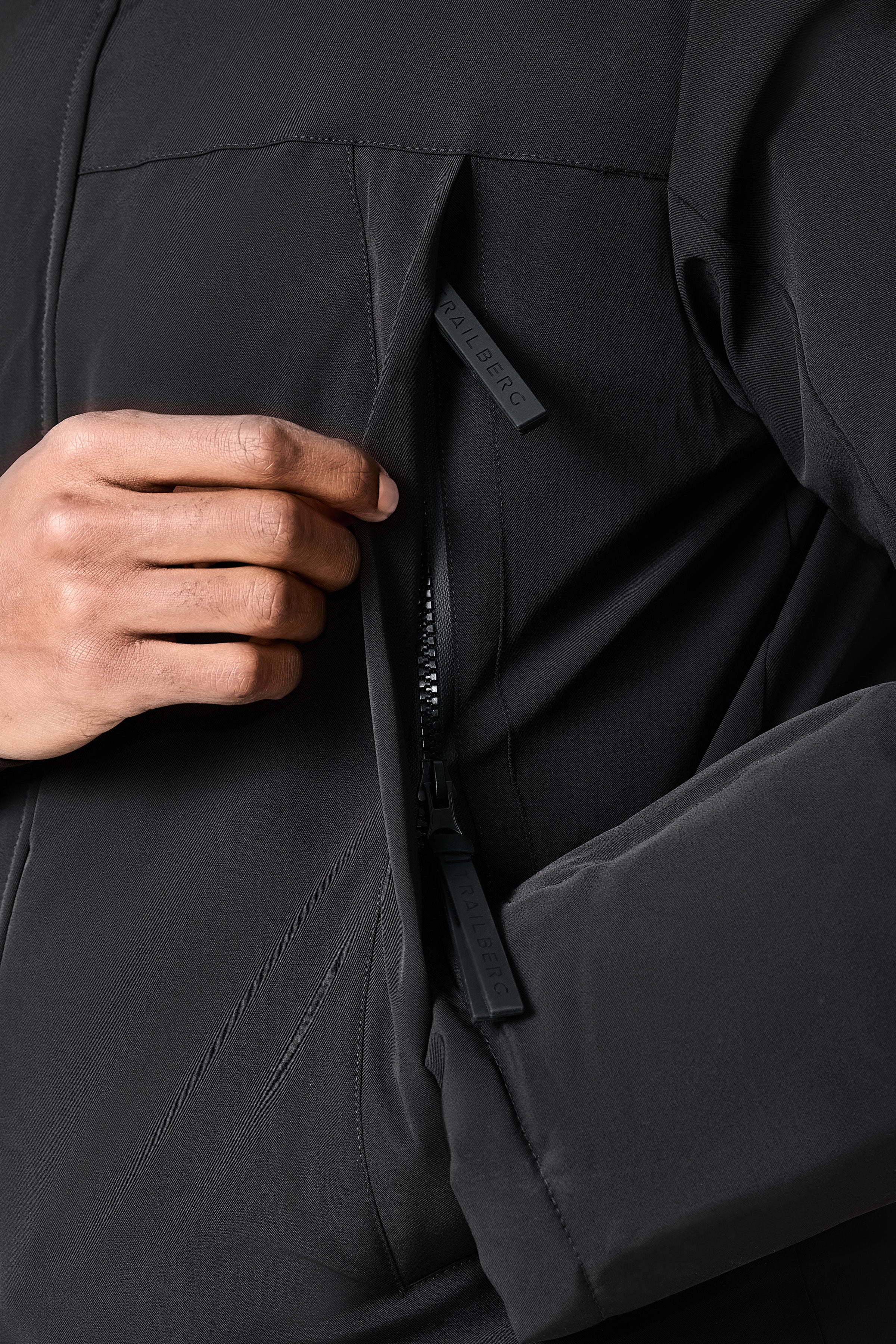 Highland Parka - Black - Image 13