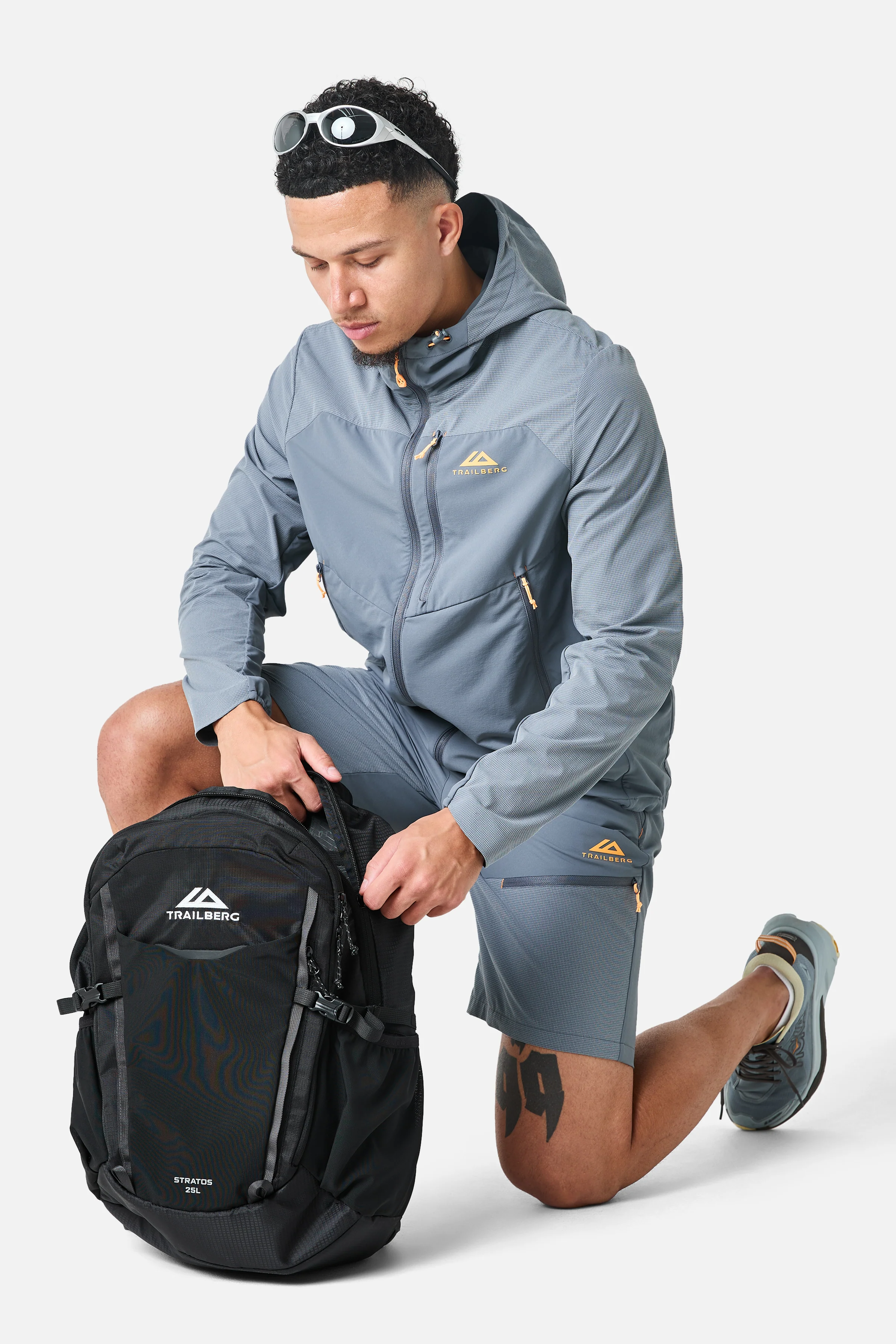 Kazbek Hood - Ash Grey - Image 3
