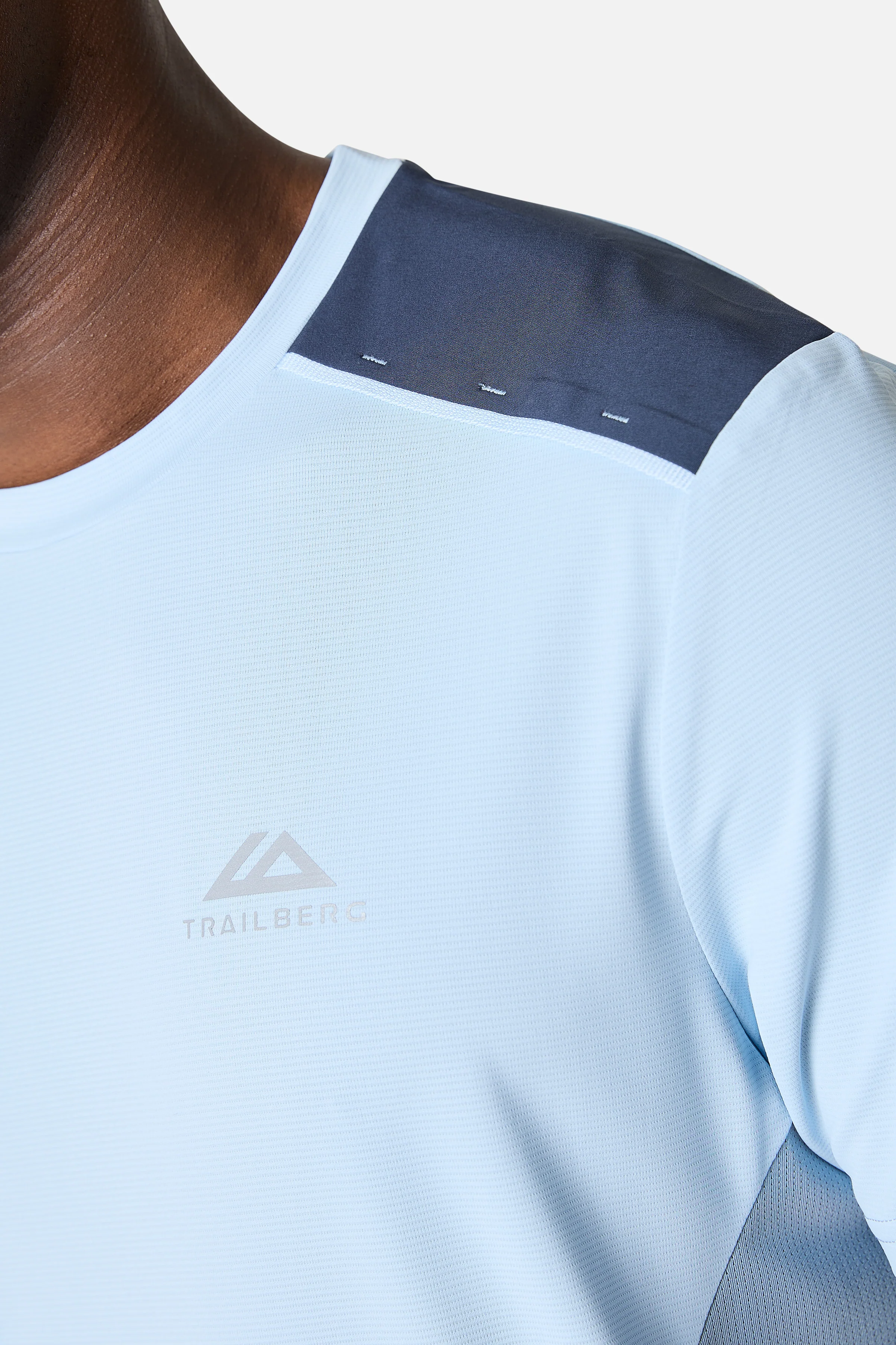 SS26 Triathlon Tee - Frosted Air/Skylar/Storm Blue - Image 3