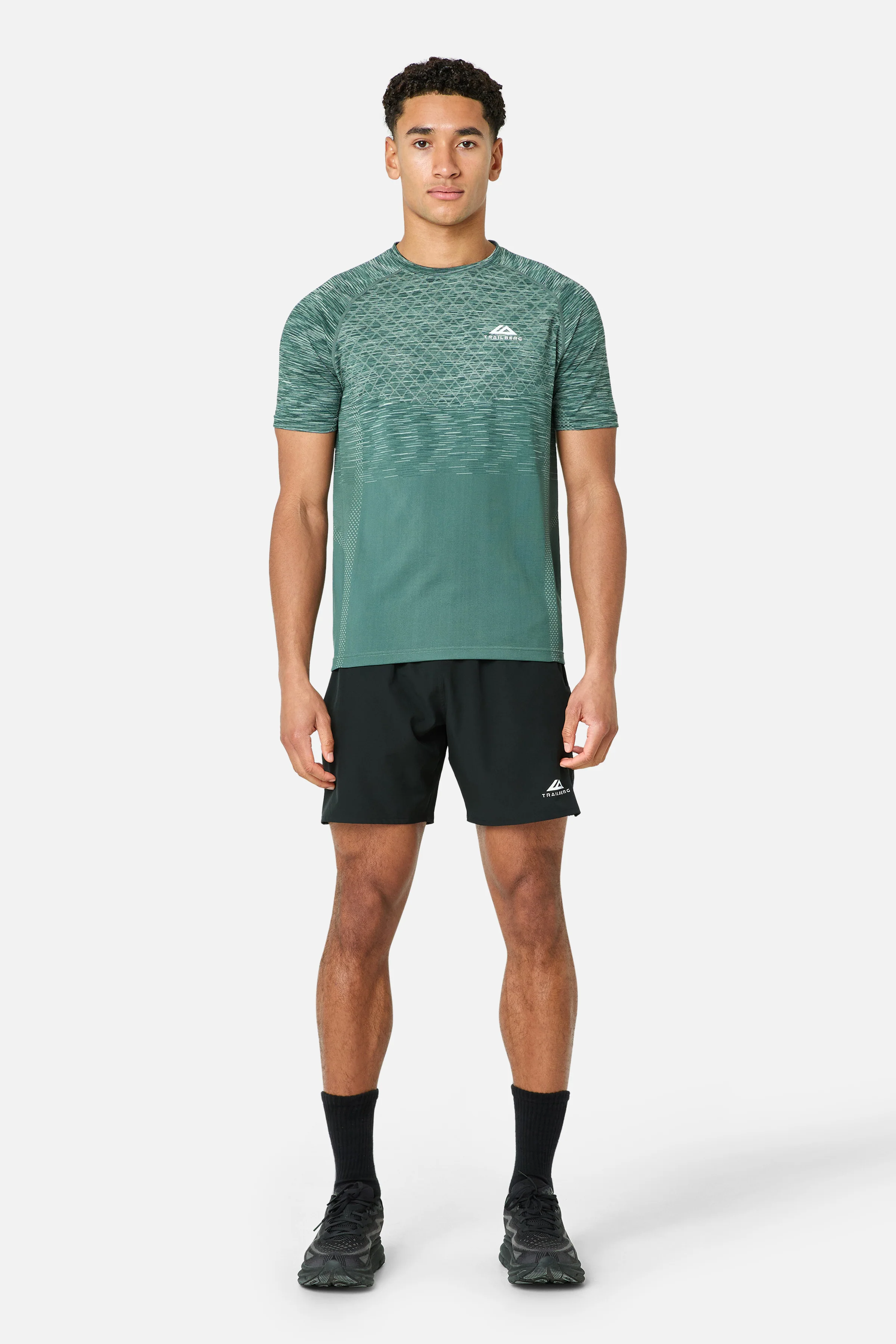 Stride Seamless Essentials 2.0 Twinset - Green - Image 5