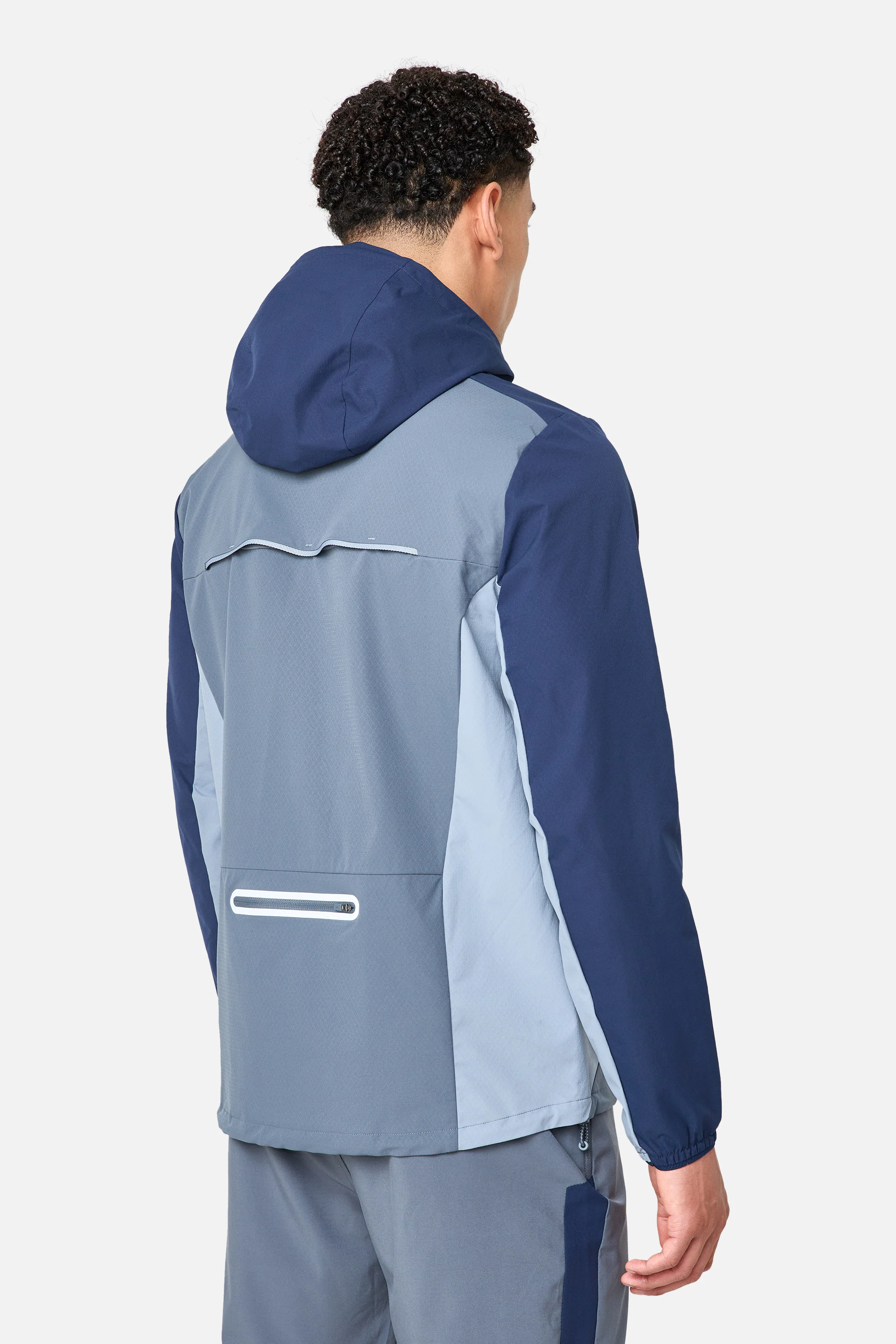 AW25 Triathlon Windbreaker - Storm Grey/Navy Blue/Cloud Haze - Image 5