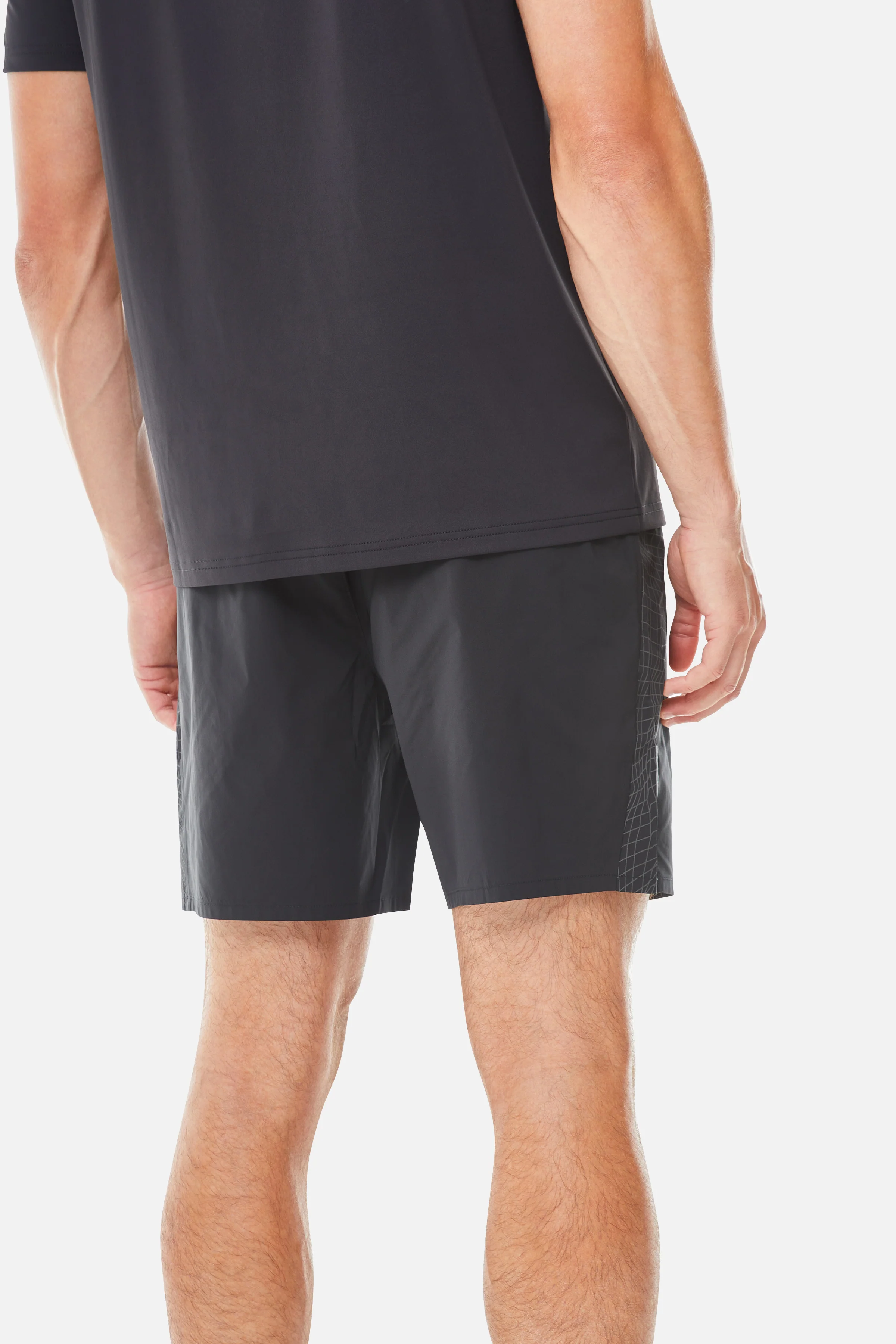 Vantage Short - Black - Image 3