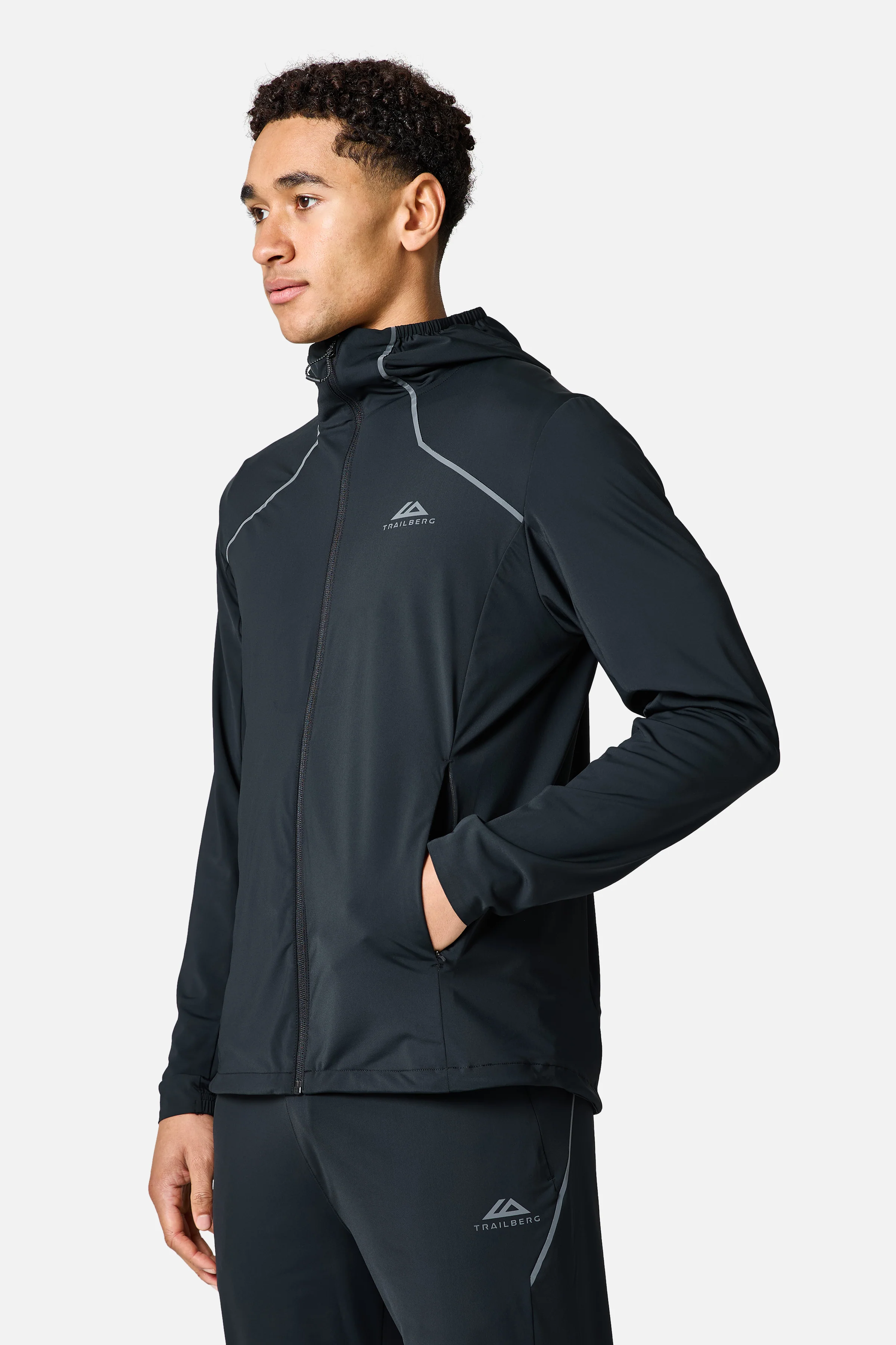Volta Hood - Black - Image 2